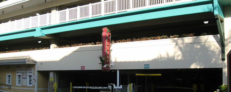 John’s Pass Parking Garage